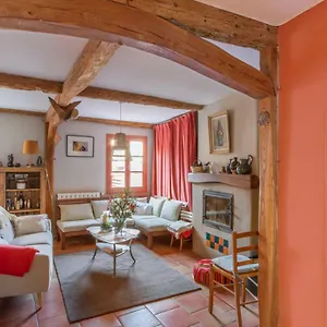 Cute And Cozy Town-house Of 130m2 In Hébergement de vacances
